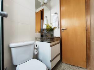 Apartamento 3 quartos 2 banheiros 138m²