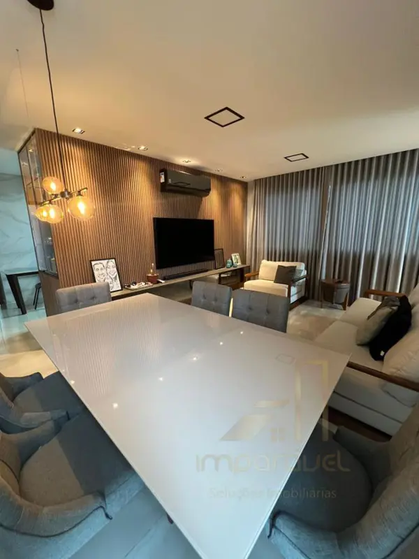Apartamento 3 quartos 2 banheiros 105m²
