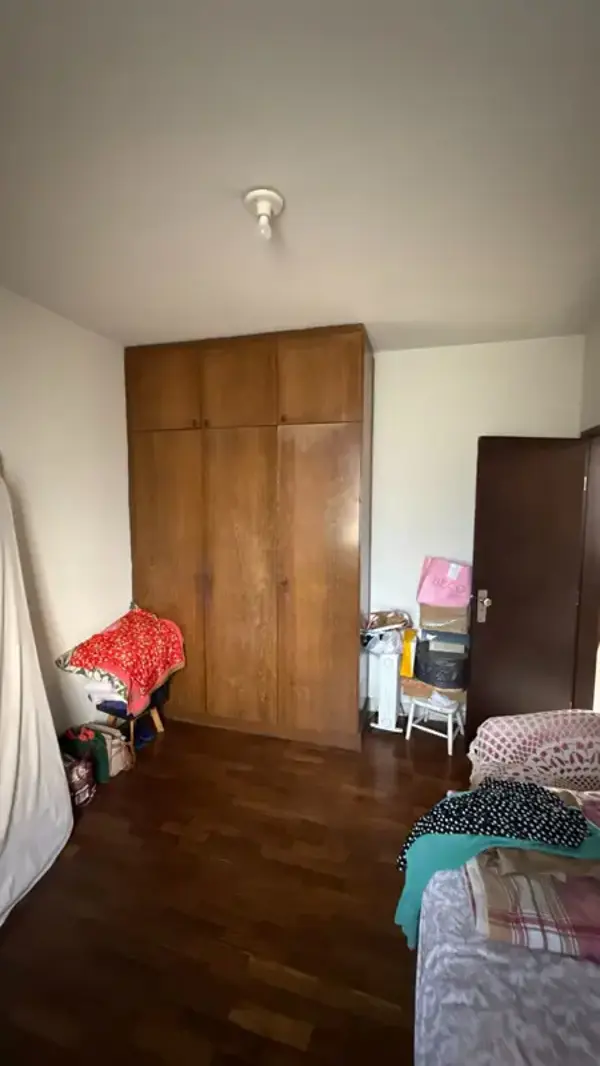 Casa 4 quartos 2 vagas 400m²

