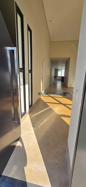 Apartamento 3 quartos 4 banheiros 207m²