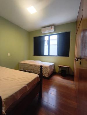Apartamento 4 quartos 3 banheiros 238m²