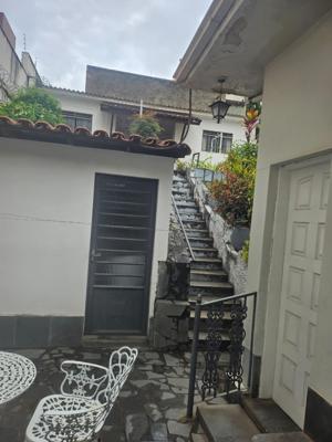 Apartamento 6 quartos 3 banheiros 880m²