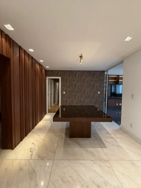 Apartamento 3 quartos 5 banheiros 310m²