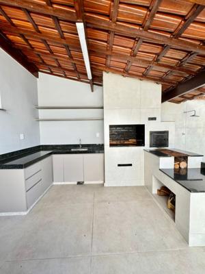 Apartamento 4 quartos 3 banheiros 860m²