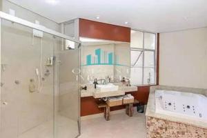 Apartamento 3 quartos 5 banheiros 293m²