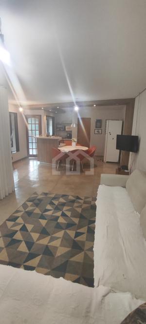 Casa 3 quartos 3 vagas 180m²

