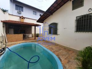 Casa 4 quartos 3 banheiros 198m²
