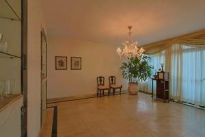 Apartamento 4 quartos 3 banheiros 330m²