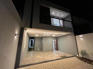 Apartamento 3 quartos 2 banheiros 341m²