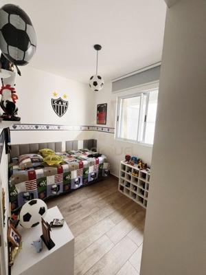 Apartamento 3 quartos 2 banheiros 121m²
