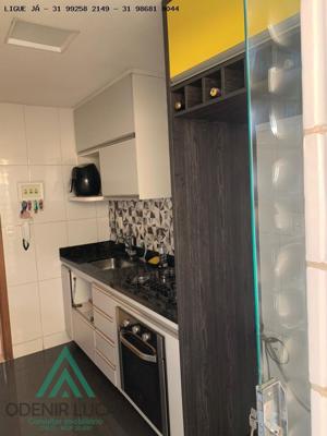 Apartamento 3 quartos 2 banheiros 187m²