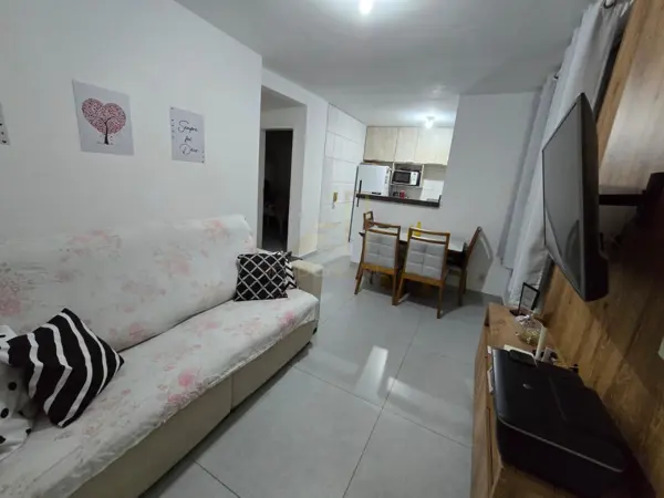 Apartamento 2 quartos 1 banheiro 
