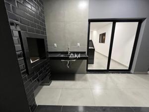 Apartamento 3 quartos 2 banheiros 341m²
