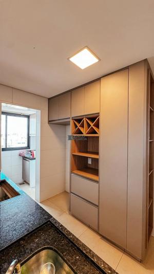 Apartamento 3 quartos 2 banheiros 93m²