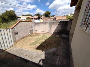 Casa 2 quartos 1 banheiro 175m²