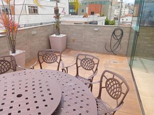 Apartamento 4 quartos 3 banheiros 500m²