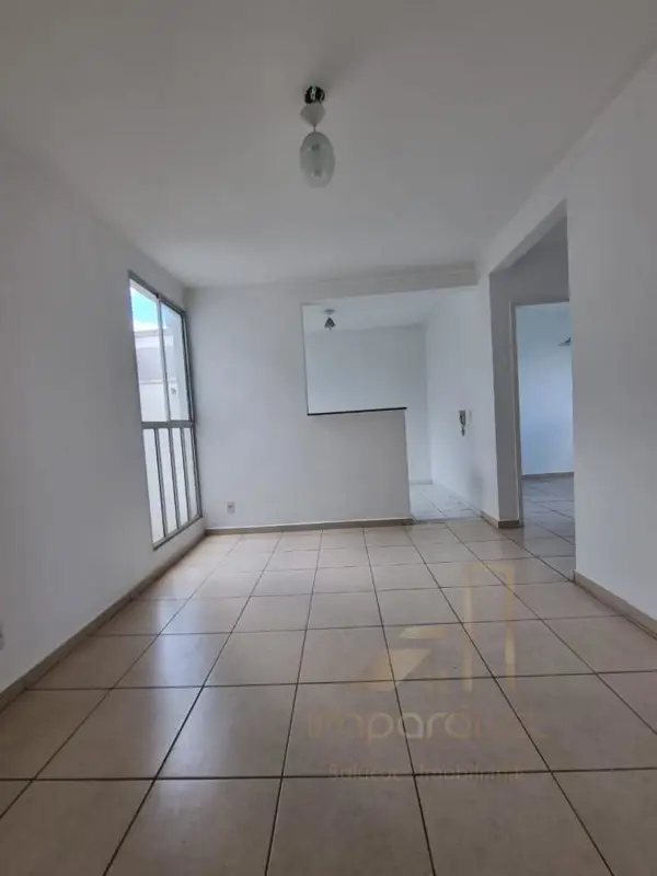 Apartamento 2 quartos 1 banheiro 