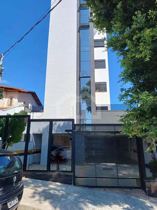 Área privativa 3 quartos 2 vagas 235m²