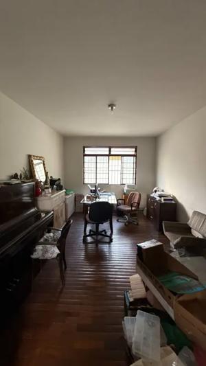 Casa 4 quartos 2 vagas 400m²
