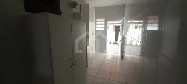 Casa 3 quartos 5 vagas 200m²