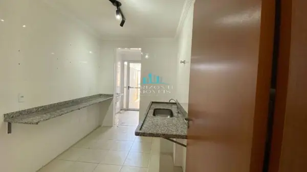 Apartamento 3 quartos 1 banheiro 