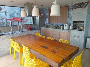 Apartamento 4 quartos 3 banheiros 500m²