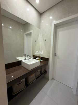 Apartamento 3 quartos 2 banheiros 1365m²