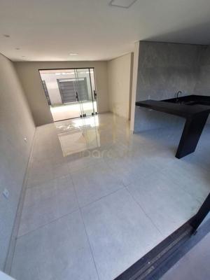 Casa 3 quartos 3 banheiros 160m²
