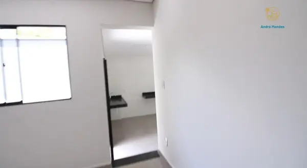 Casa 3 quartos 2 banheiros 220m²