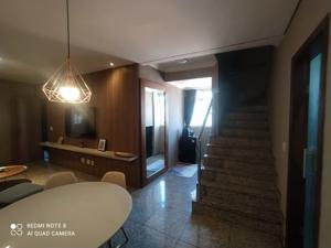 Cobertura 4 quartos 4 vagas 216,66m²
