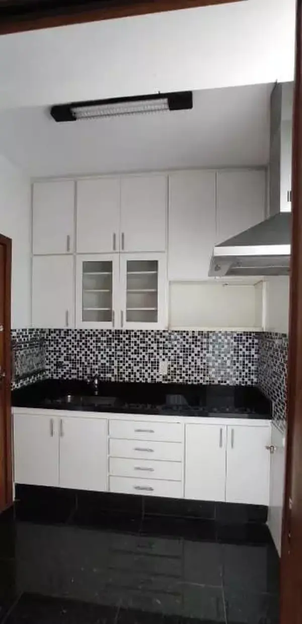 Apartamento 3 quartos 2 banheiros 186m²