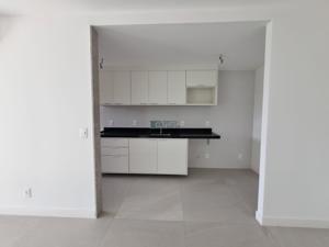 Apartamento 3 quartos 2 banheiros 104m²