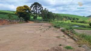 Fazenda 3 quartos 1 banheiro 100ha