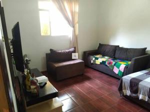 Casa 4 quartos 4 banheiros 280m²