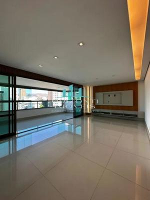 Apartamento 4 quartos 5 banheiros 