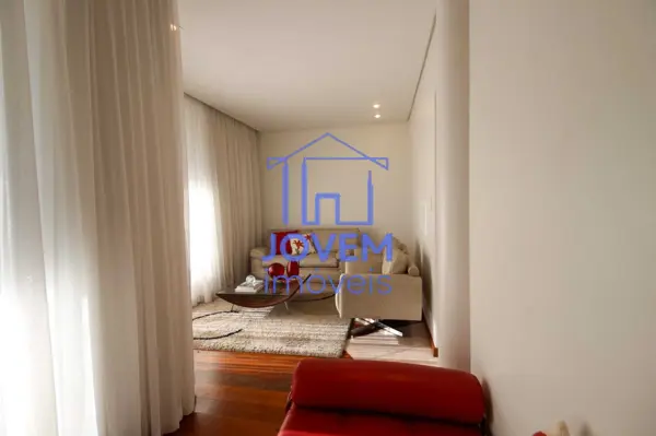 Casa 4 quartos 4 banheiros 336m²