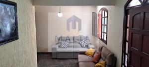 Casa 4 quartos 2 banheiros 174m²