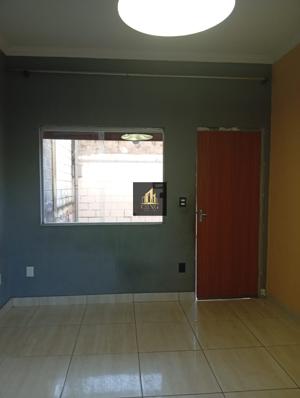 Casa 2 quartos 2 banheiros 65m²