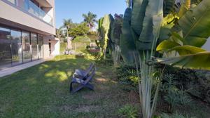 Casa em condomínio 4 vagas 460m²
