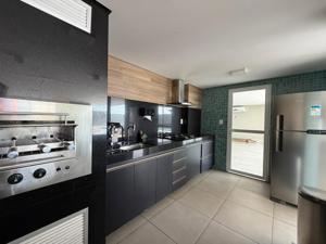 Apartamento 3 quartos 5 banheiros 310m²