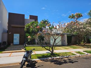Apartamento 3 quartos 3 banheiros 270m²