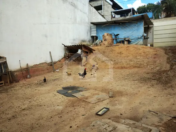 Lote-Área-Terreno 200m²