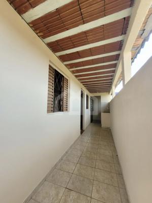 Casa 4 quartos 4 vagas 234m²