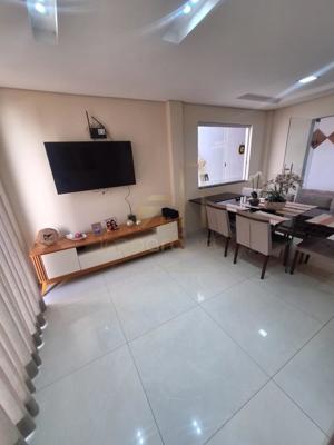 Casa 3 quartos 2 banheiros 

