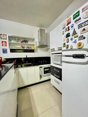 Apartamento 4 quartos 3 banheiros 485m²