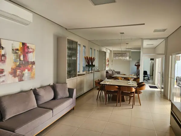 Apartamento 3 quartos 3 banheiros 270m²