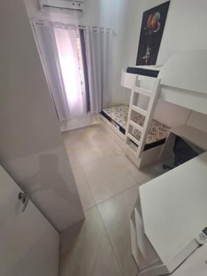 Apartamento 3 quartos 2 banheiros 153m²

