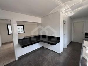 Cobertura 10 quartos 5 vagas 205m²