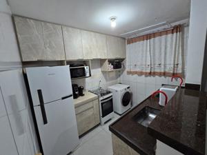 Apartamento 2 quartos 1 banheiro 