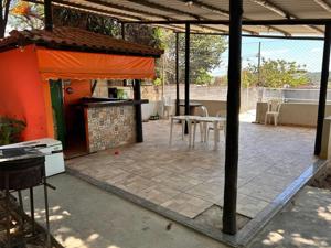 Sítio 3 quartos 240m²
